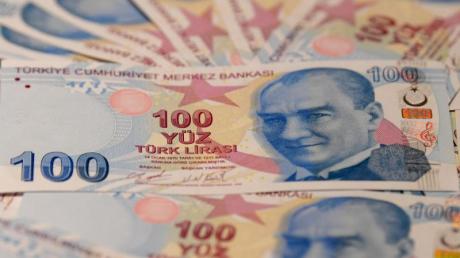 Die türkische Lira verliert immer mehr an Wert. 