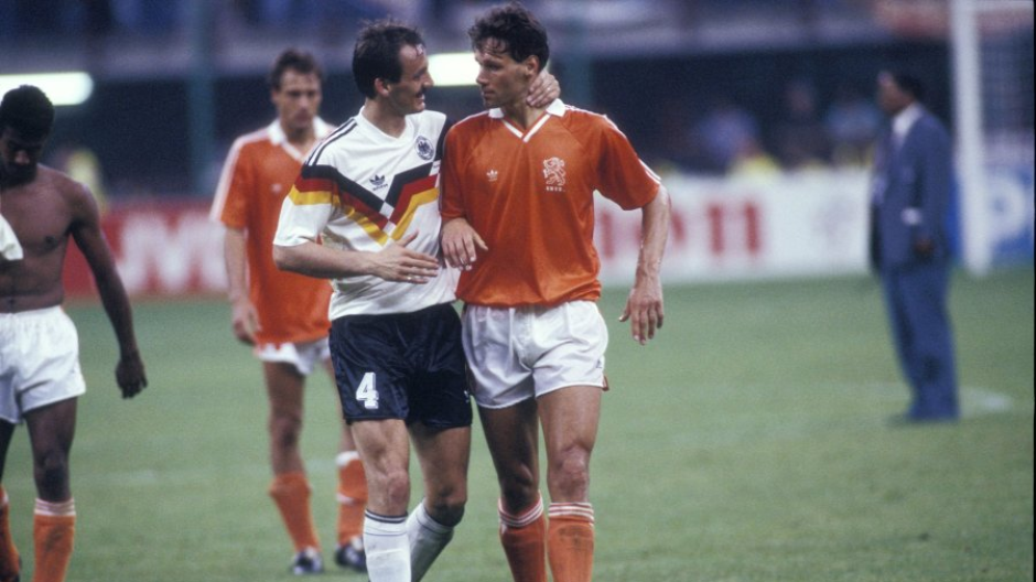 Jürgen Kohler und Marco van Basten prägten die Partien Deutschland gegen Holland. Zudem trafen sie sich häufig in der italienischen Serie A. Duelle, aus denen beide mit Schrammen nach Hause kamen.