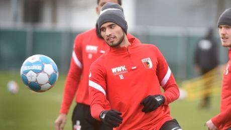 Ricardo Pepi wurde am Montag offiziell beim FC Augsburg vorgestellt und nahm auch gleich am Training teil.