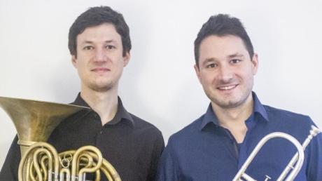 Quirin und Florian Rast stehen als Hornist beziehungsweis als Trompeter fest unter Vertrag in Düsseldorf und Dortmund.