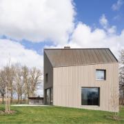 Der Neubau eines Einfamilienhauses in Arnhofen wurde als eines von zehn Bauobjekten beim Gestaltungswettbewerb des Landkreises Aichach-Friedberg ausgezeichnet. 