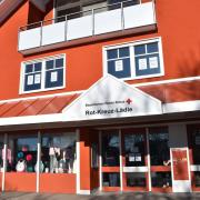Das Rote Kreuz eröffnet am Dienstag ein neues Rot-Kreuz-Lädle in Schwabmünchen.