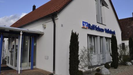 Die Raiffeisen-Volksbank Donauwörth hat den Schalter der Filiale in Oberndorf (im Bild) geschlossen.