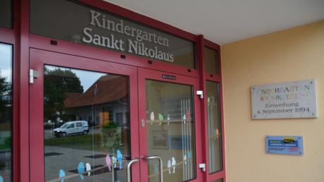 Die Kindertageseinrichtung St. Nikolaus Holzheim wird am Freitag bis 15 Uhr statt bisher bis 16 Uhr geöffnet sein. 