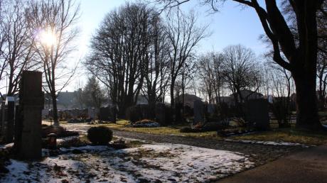 Den Friedhof im Ort haben die Oberottmarshauser Bürger eigenständig angelegt.