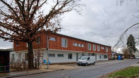 Der Neubau des katholischen Kindergartens in Oettingen ist fertig. Doch laut einer aktuellen Bedarfsplanung reicht der aktuelle Platz noch gerade so.