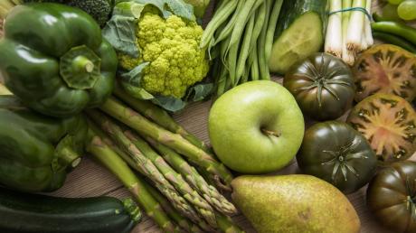 Für viel Obst und Gemüse ist auf dem Keto-Speiseplan kein Platz mehr. Doch kann das gesund sein?