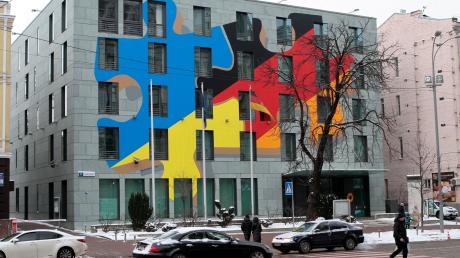 «Reisen Sie kurzfristig aus»: Die deutsche Botschaft in Kiew.