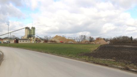 
Das Gewerbegebiet am Unterkreuthweg in Mühlhausen wird erweitert. Zunächst sind 25.000 Euro Planungskosten für den Straßenbau im Haushalt vorgesehen.