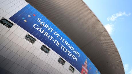 Das Finale der Champions League hätte in Putins Heimatstadt St. Petersburg im Stadion von Zenit St. Petersburg stattfinden sollen.