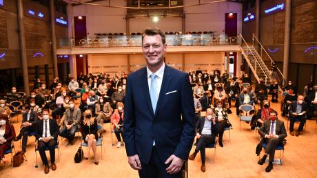 Christoph Mettel wurde am Freitagabend in Dillingen offiziell zum Landratskandidaten der CSU gewählt.
