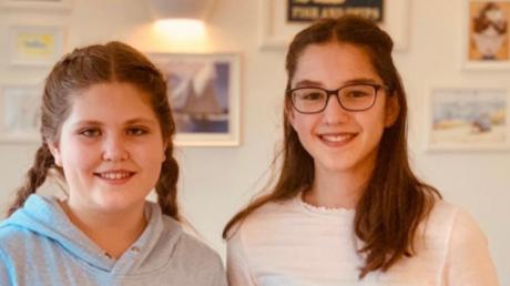 Mit ihrer Lärmampel erreichten Sophie Höfer (links) und Paula Berchtold vom Justus von-Liebig-Gymnasium Neusäß vergangenes Jahr bei Jugend forscht den zweiten Platz im Fachgebiet Arbeitswelt.
