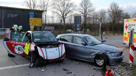 Am Autobahnzubringer in Jedesheim hat es trotz neuer Ampelanlage erneut gekracht.
