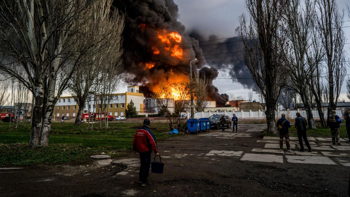 #Live-Ticker zur Ukraine: Vereinte Nationen zählen 1417 tote Zivilisten in Ukraine – Raketenangriffe auf Odessa