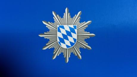 Die Polizeiinspektion Burgau ermittelt nach einer Unfallflucht in Dürrlauingen.