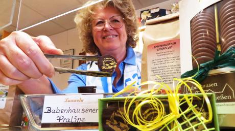 Geschäftsfrau Anne Walcher hat zusammen mit der Firma Lanwehr eine Babenhausen-Praline entwickelt.