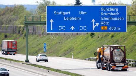 Die Rampen der A8 an der Anschlussstelle Günzburg werden im Mai in Fahrtrichtung München und in Richtung Stuttgart gesperrt. Der Verkehr wird umgeleitet.