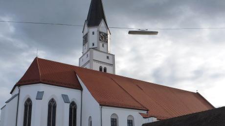 Die Stadtpfarrkirche ist sicher der markanteste Sakralbau in Rain. Neben ihr werden im neuen Kirchenführer aber noch sieben weitere christliche Gebetsstätten beschrieben.