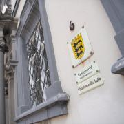 Vor dem Schwurgericht in Ellwangen haben Staatsanwalt und Verteidigung ihre Plädoyers gehalten. Letztere kritisieren die Ermittlungsbehörde.
