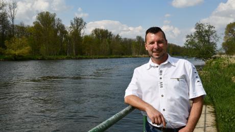 Günther Ruck ist Vorsitzender der Fischereigenossenschaft Schwäbische Donau. Er kennt den Fluss von Ulm bis Neuburg praktisch auswendig. 