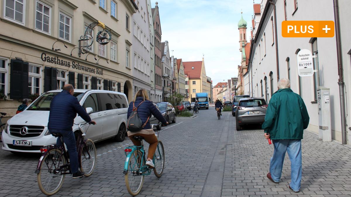 #Augsburg: Auch für Radler gilt in der Bäckergasse in Augsburg Schritttempo
