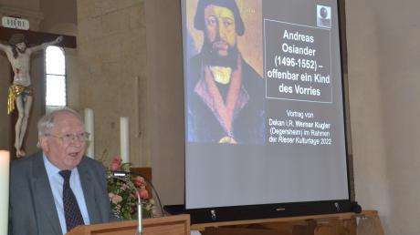 Werner Kugler referierte über den Nürnberger Reformator Andreas Osiander, der in Auhausen geboren wurde. 
