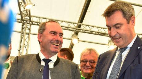 Wirtschaftsminister Hubert Aiwanger (links) und Bayern Ministerpräsident Markus Söder kamen im Mai 2022 zur Eröffnung der WIR.  Am 15. September soll Aiwanger die GET in Gundelfingen eröffnen. 
