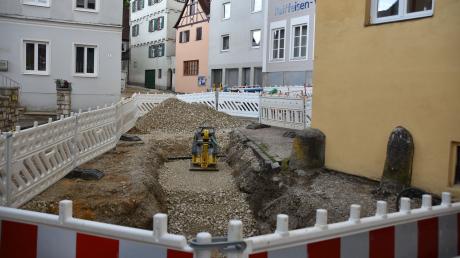 Die Bauarbeiten in der Donauwörther Straße in der Harburger Altstadt laufen im ersten Abschnitt bislang planmäßig.