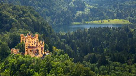 Die Familienburg der Wittelsbacher: Schloss Hohenschwangau bei Füssen