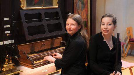 Das Duo Astrophil & Stella - Johanna Bartz (Flöte) und Jule Rosner (Orgel) - beeindruckte in der Wallfahrtskirche Niederschönenfeld mit Musik aus der Renaissance.