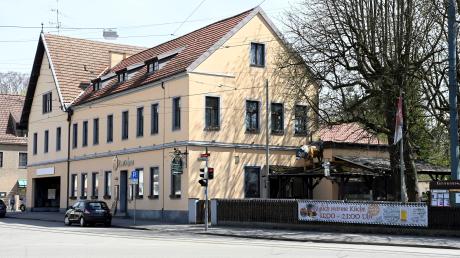 Das Gasthaus Zum Ochsen in Göggingen könnte abgerissen werden.                                                                                                                                                                    