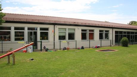In diesem Gebäude neben der Schule in Fremdingen sind Kindergartengruppen untergebracht. 