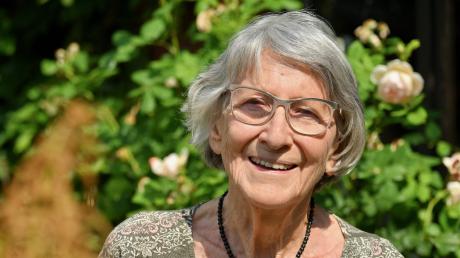 Sie gestaltete viele Jahre lang das künstlerische Leben, aber auch den Fasching in Gersthofen mit. Nun ist Gertrud Öttl wenige Wochen vor ihrem 92. Geburtstag gestorben. 