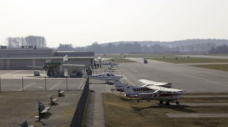 Ein Unfall hat sich am Augsburger Flughafen ereignet.