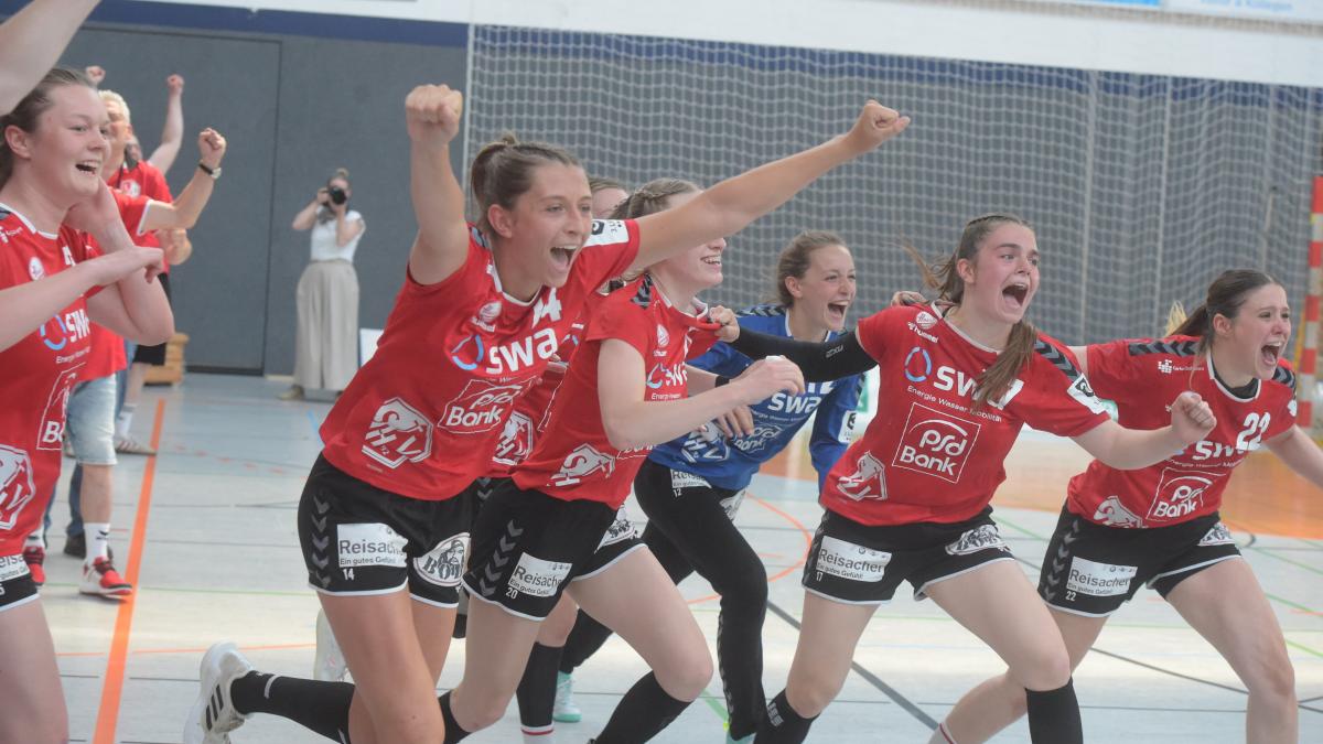 #Sportgala: Riesige Freude bei den Handballerinnen des TSV Haunstetten