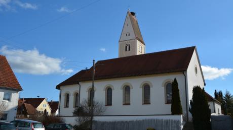 Ein Blitzeinschlag hat die elektrische Anlage der Kirche St. Stephan in Oberroth außer Betrieb gesetzt. Die Glocken können nicht geläutet werden.