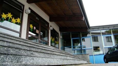 Teuer aber unumgänglich ist die Sanierung der Grundschule in Biberbach.