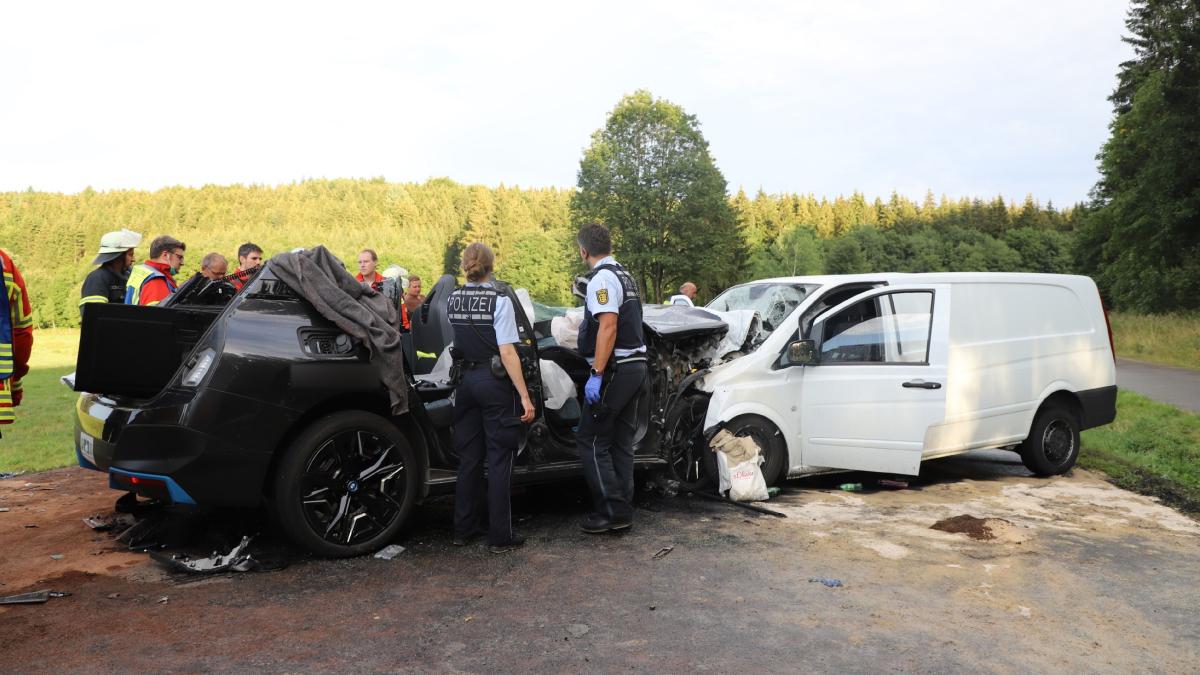 #Römerstein/Laichingen: Tödlicher Unfall mit „autonomem E-Testfahrzeug“? Das sagen BMW und Polizei