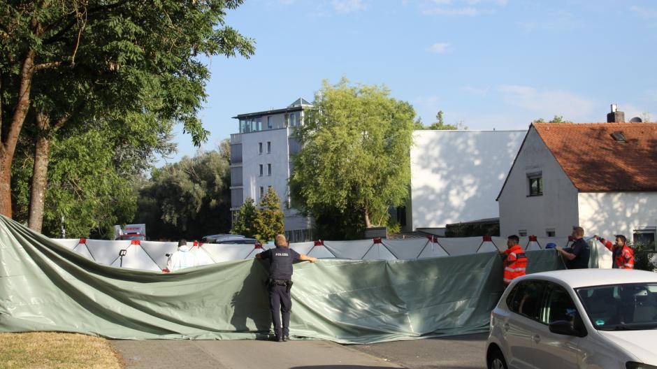 In Ingolstadt wurde eine Frau tot aufgefunden. Die Peisserstraße musste zur Spurensicherung gesperrt werden.