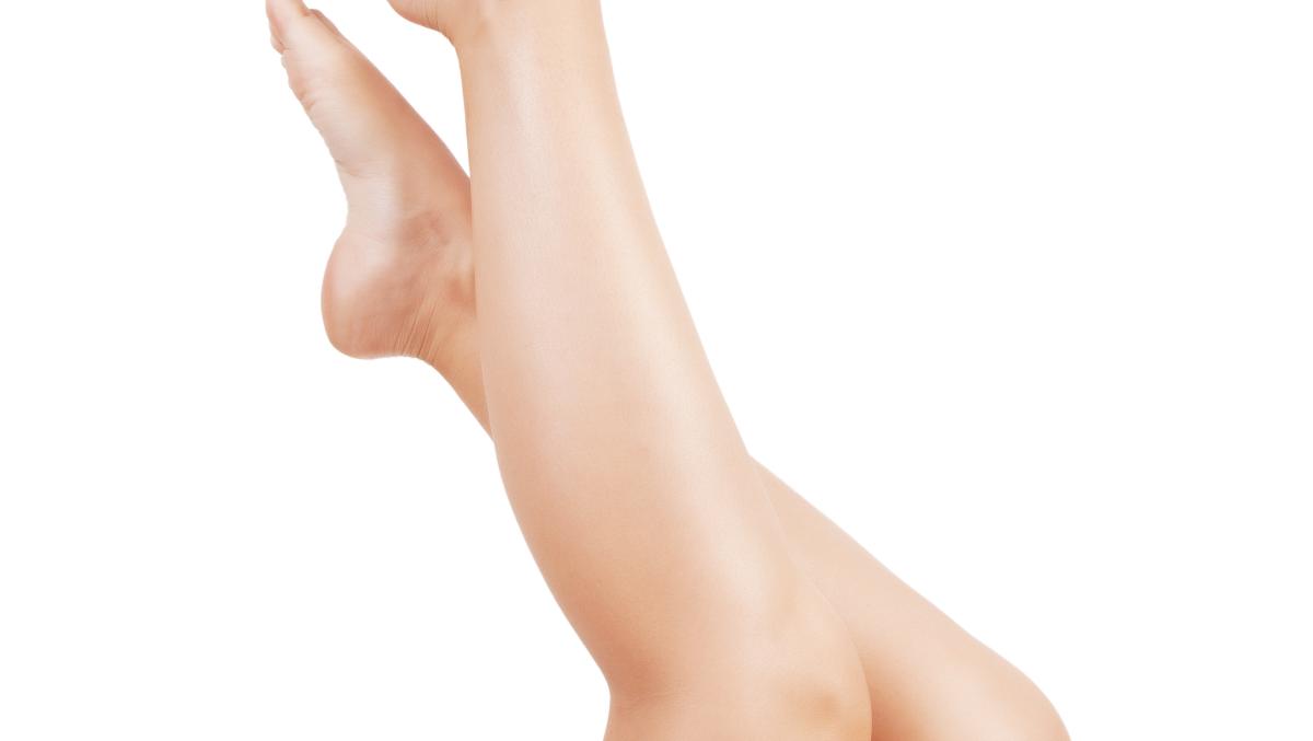 #Glatte und schöne Beine: Rasur mit der Wuchsrichtung