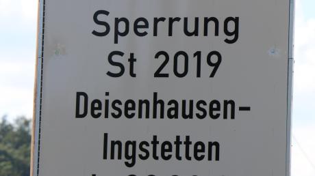 Die Staatsstraße 2019  Deisenhausen-Ingstetten und für den ersten Bauabschnitt zunächst für zehn Monate für den Verkehr gesperrt.