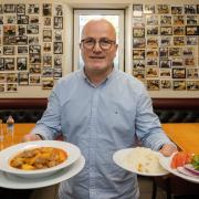 Ismail Usta betreibt ein 23-Stunden-Restaurant in der Donauwörther Straße.