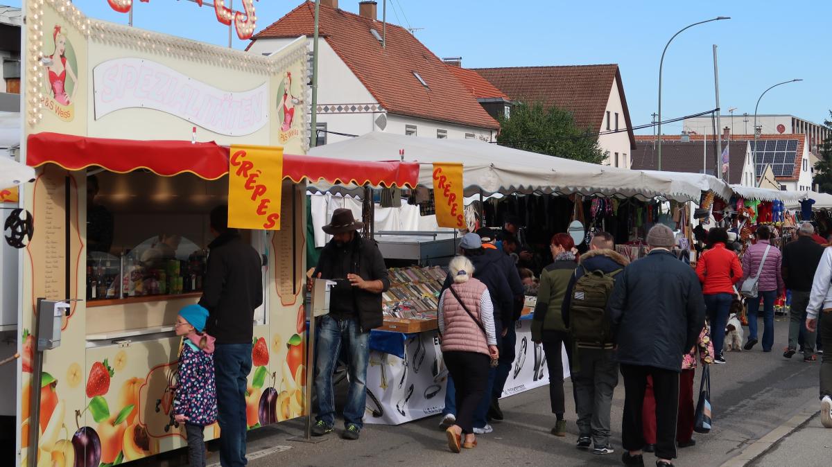 #Königsmarkt: Budenzauber auf der alten B17