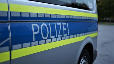 Ein 23-Jähriger ist ohne Versicherungskennzeichen in Lauingen unterwegs.