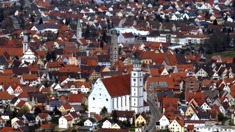 Lauingen ist die zweitgrößte Stadt im Landkreis Dillingen. Beim Heimat-Check punktete sie in den Bereichen Einzelhandel, Vereinsleben, Sicherheit und Lebensqualität.