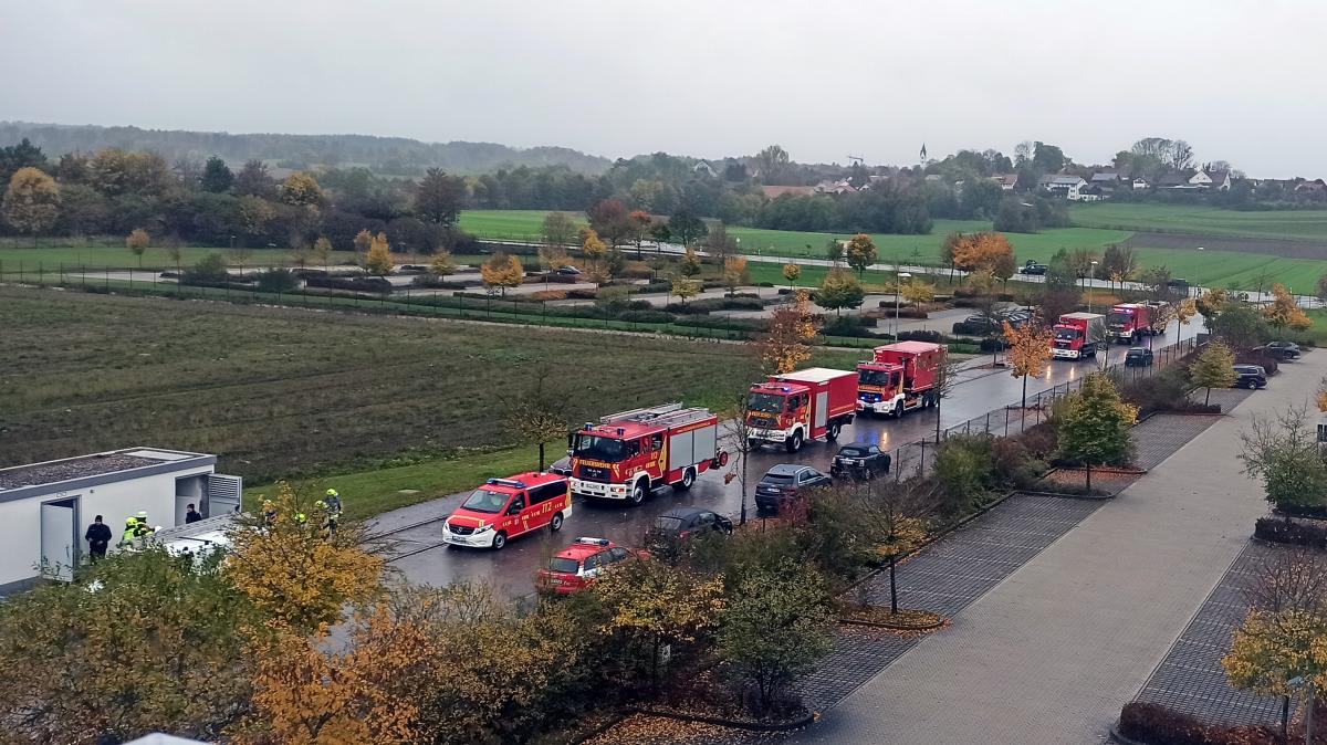 #Windach: Feuerwehren üben bei Delo in Windach für den Ernstfall