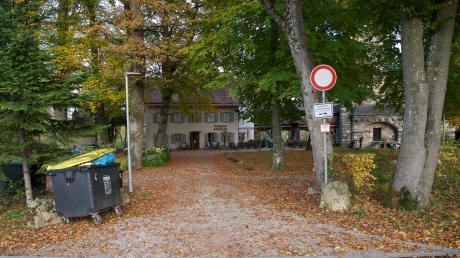Die Einfahrt zum Herkomerpark in Landsberg ist über die Kühlmannstraße möglich.