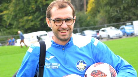 Dominik Zwatschek folgte als Trainer beim TSV Obenhausen auf Manuel Hegen. Der erhoffte Effekt blieb bislang aber noch aus.