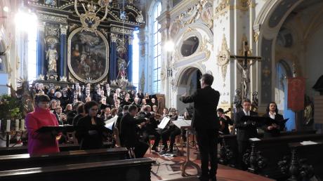 Konzert in einem beeindruckendem Gotteshaus: Nach zweijähriger Pause fand wieder ein großes Chorkonzert statt. 