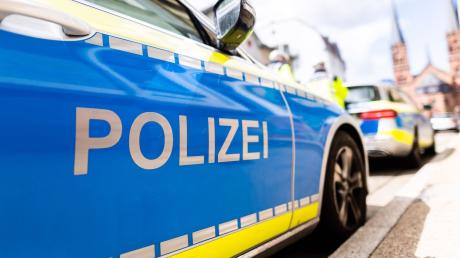 Ein 16-Jähriger ist bei Medlingen mit seinem Moped gestürzt. 